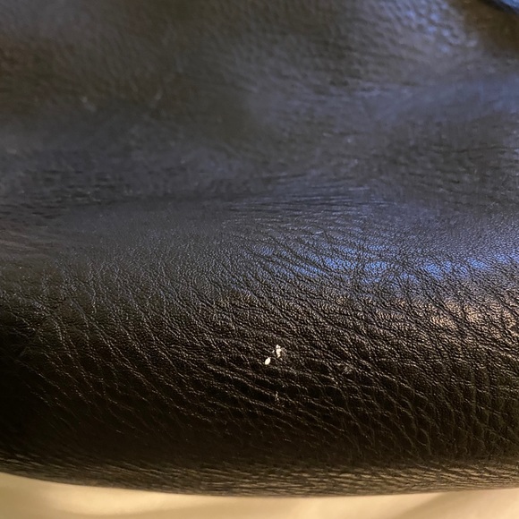 JustFab MONTAGE reversible black/gold tote - Picture 13 of 13